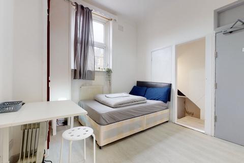 1 bedroom flat to rent, Gray's Inn Road, London, WC1X