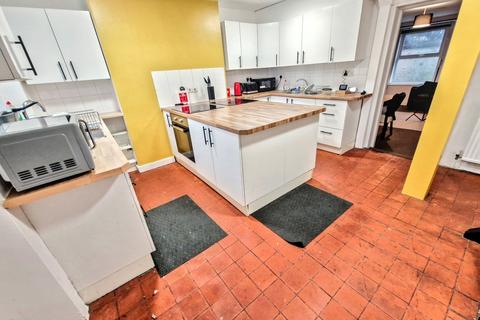 8 bedroom end of terrace house for sale, Exeter EX4