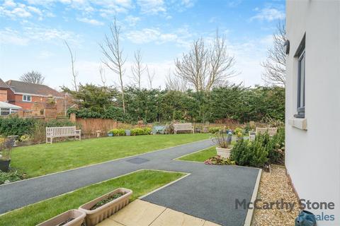 1 bedroom apartment for sale, Balshaw Court Burlington Gardens Leyland PR25 3EX