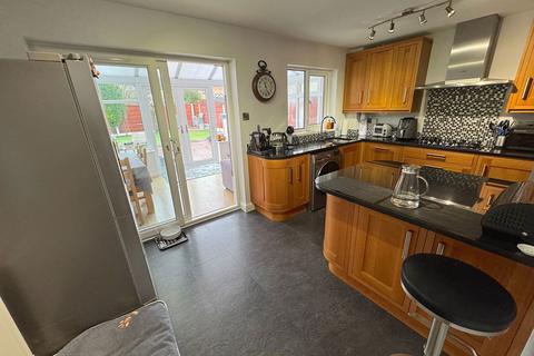 3 bedroom detached house for sale, Deepdale Close, Stockport SK5