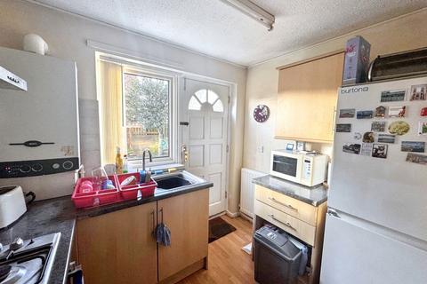 2 bedroom ground floor flat for sale, Oakley Drive, Cramlington, Northumberland, NE23 2YA