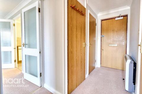 1 bedroom retirement property for sale, The Crescent, Abbots Langley