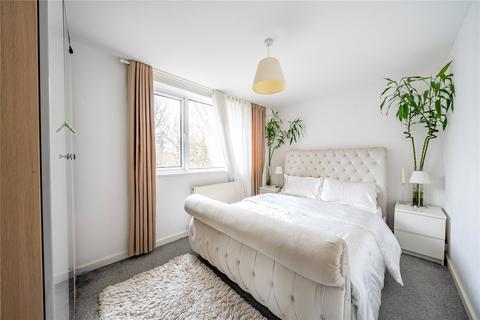 3 bedroom semi-detached house for sale, Scotland Wood Road, Leeds, West Yorkshire