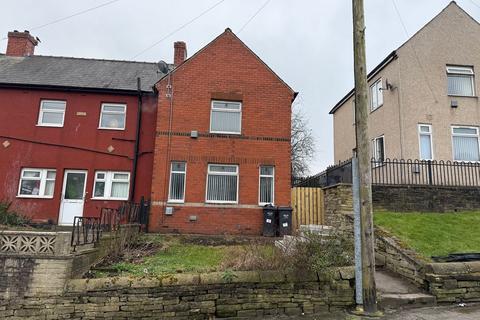 2 bedroom townhouse for sale, Ovenden Way, Halifax HX3