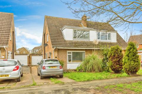 3 bedroom semi-detached house for sale, St. Francis Close, Kettering NN15