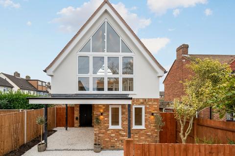 undefined, Southdown Road, Hersham, KT12