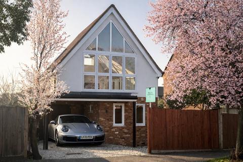 undefined, Southdown Road, Hersham, KT12