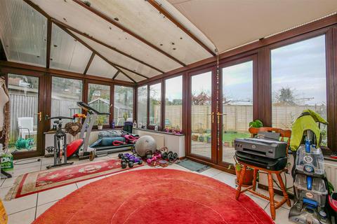 3 bedroom semi-detached house for sale, Westfield Close, Benson OX10