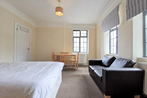 3 bedroom flat to rent, Euston, London NW1