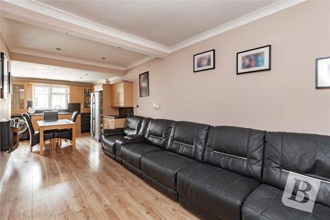 4 bedroom end of terrace house for sale, Pier Road, Northfleet, Gravesend, Kent, DA11