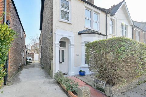 29a Allison Road, London, W3 6HZ