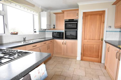 undefined, Manor Park, Tewkesbury GL20
