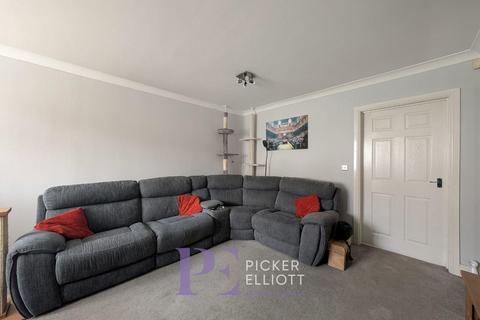 4 bedroom townhouse for sale, Applebees Walk, Hinckley LE10