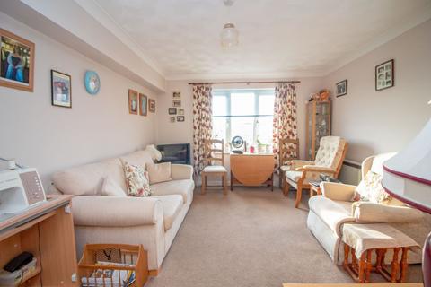 1 bedroom flat for sale, Swallow Court, Clanfield, PO8 0SX