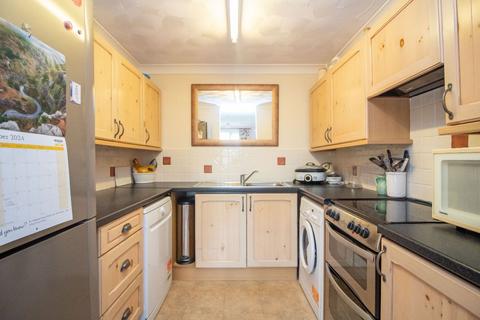 1 bedroom flat for sale, Swallow Court, Clanfield, PO8 0SX