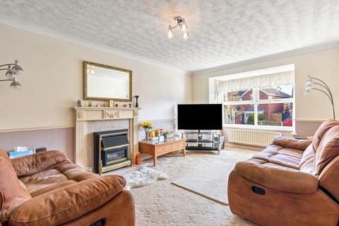 4 bedroom detached house for sale, Collins Close, Thorpe Astley