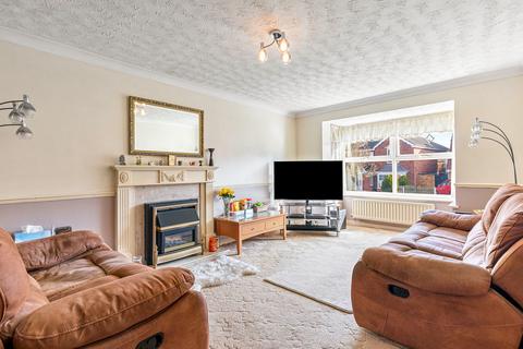 4 bedroom detached house for sale, Collins Close, Leicester, LE3