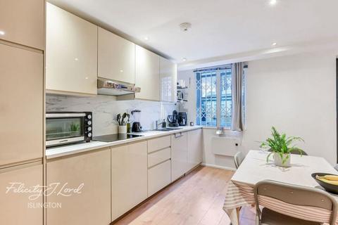 1 bedroom terraced house for sale, Tottenham Road, Islington, N1