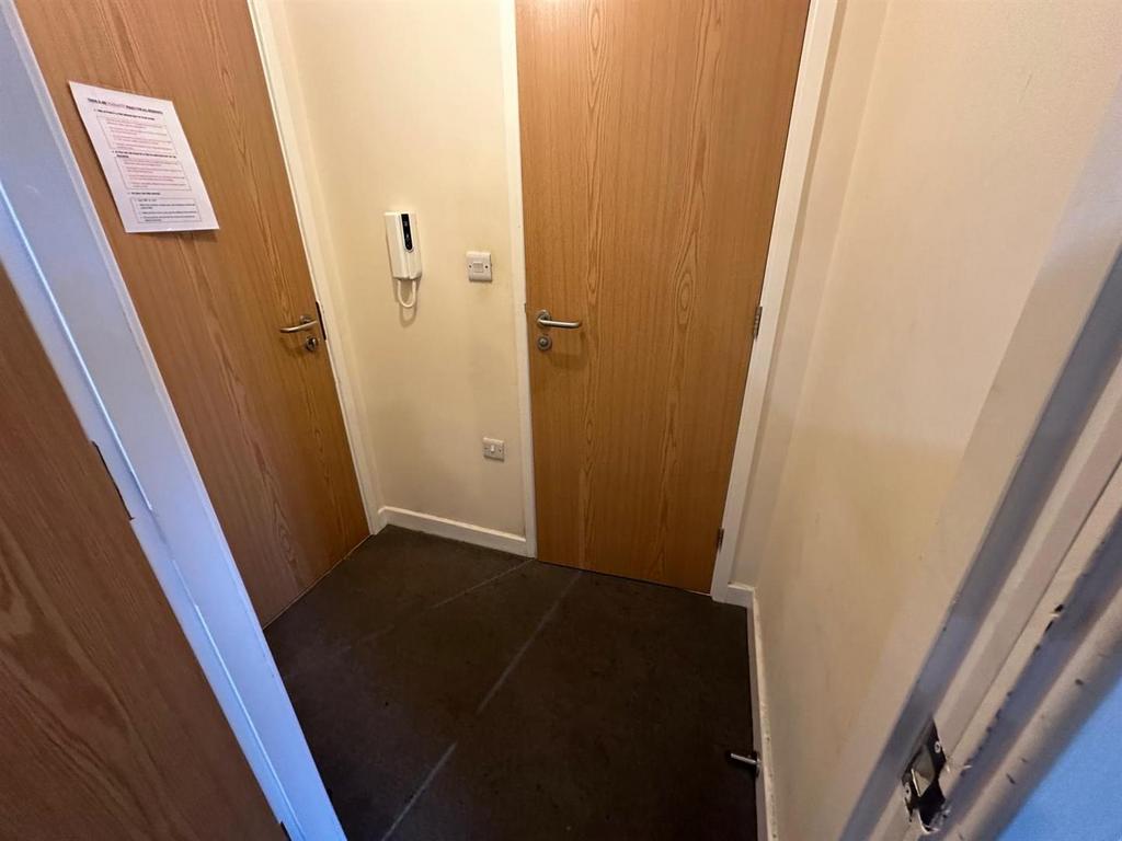 18 abbey House 4.jpeg