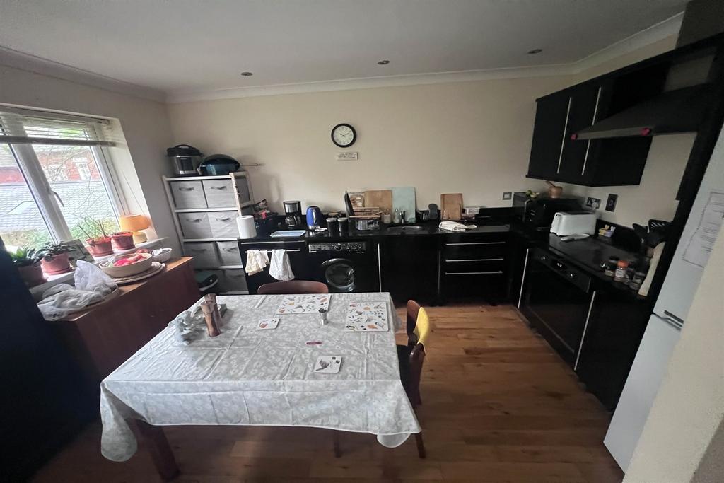 Flat 2
