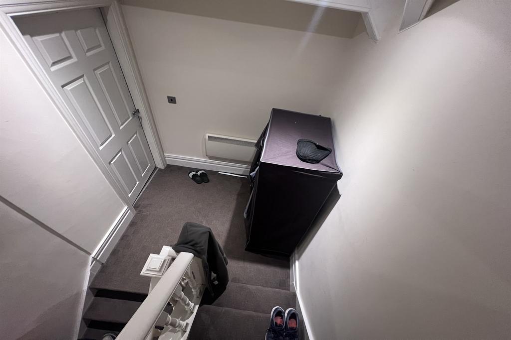 Flat 10