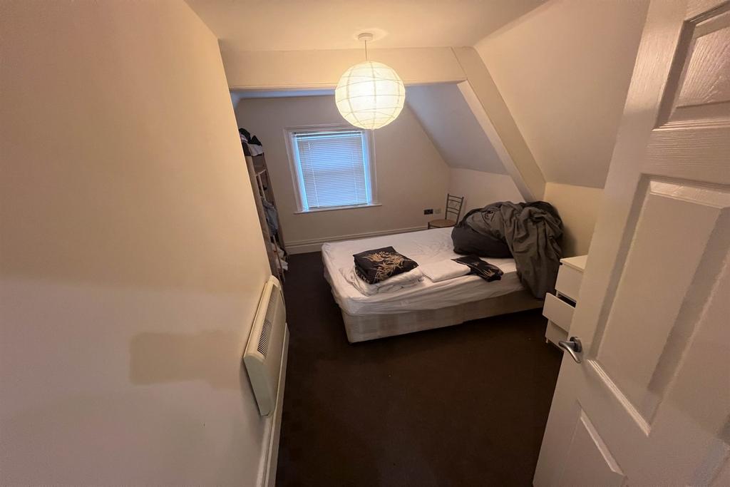 Flat 11