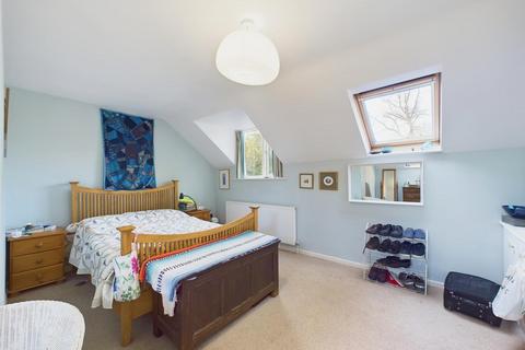 16 Chadbone Close, Aylesbury, HP20 2PS