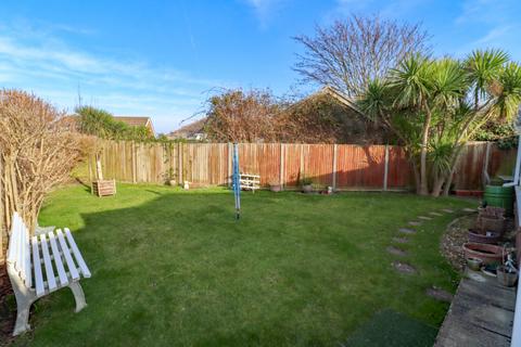 3 bedroom detached bungalow for sale, Wheatlands Crescent, Hayling Island