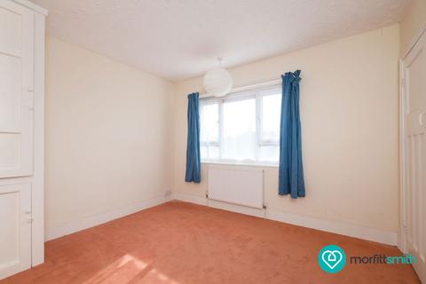40 Donovan Road, Sheffield, S5 8TB