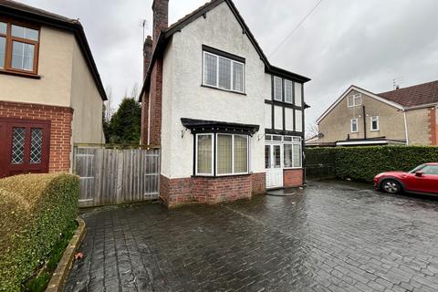 4 bedroom detached house to rent, 55 Vicarage Road