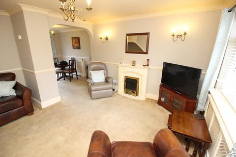34 Lindsay Road, Worcester Park, KT4 8LE