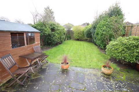34 Lindsay Road, Worcester Park, KT4 8LE