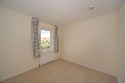 3 bedroom detached house to rent, Chilcombe Way, Lower Earley, Reading, RG6