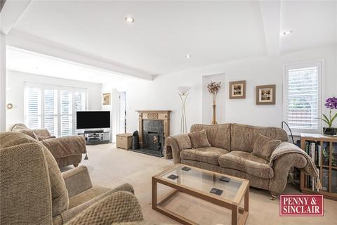 5 bedroom detached house for sale, St. Andrews Road, RG9 1JA