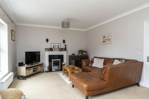 17 Abbots Crescent, Spalding, PE11 1NB