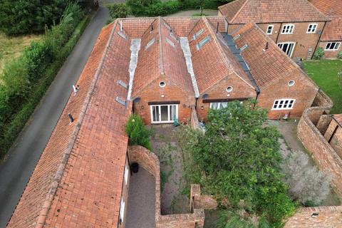 2 bedroom barn conversion for sale, St. Peter Close, Gosberton, Spalding, Lincolnshire, PE11