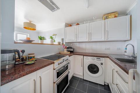 2 bedroom flat for sale, Le May Avenue, Grove Park