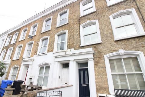 4 bedroom flat to rent, Holloway, LONDON N7