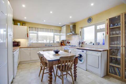 5 bedroom semi-detached house for sale, The Cedars, Aylesbury