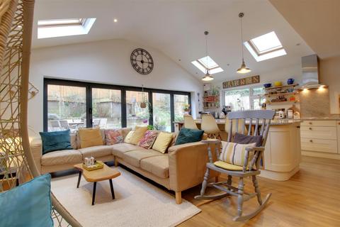 undefined, Stroud Road, Tuffley, Gloucester