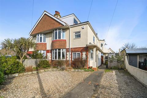 5 bedroom semi-detached house for sale, Fourth Avenue, Clacton-On-Sea CO15