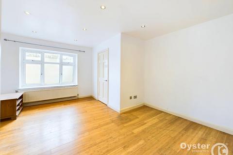 2 bedroom flat for sale, Chatsworth Road, London, NW2