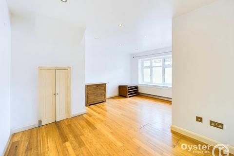 2 bedroom flat for sale, Chatsworth Road, London, NW2