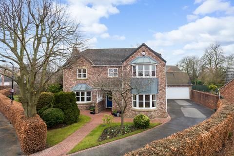 4 bedroom house for sale, Greenfield Park Drive, York, YO31