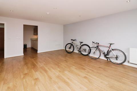 2 bedroom flat to rent, Woolners Way, Stevenage, SG1