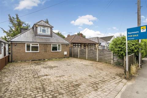 5 bedroom detached bungalow to rent, Walton, Surrey, KT12