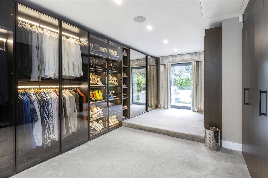 Dressing Room