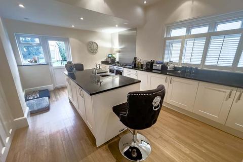 undefined, Halfway Street, Sidcup DA15