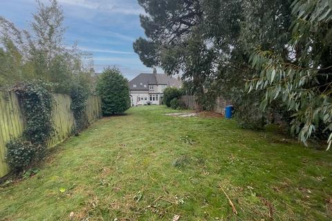 undefined, Halfway Street, Sidcup DA15