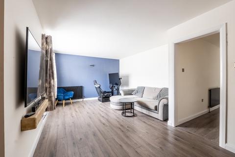 3 bedroom semi-detached house for sale, Brize Norton Road, Carterton, Oxfordshire, OX18